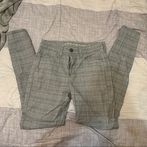 Plaid AEO Hi-Rise Jegging Size 6 Long